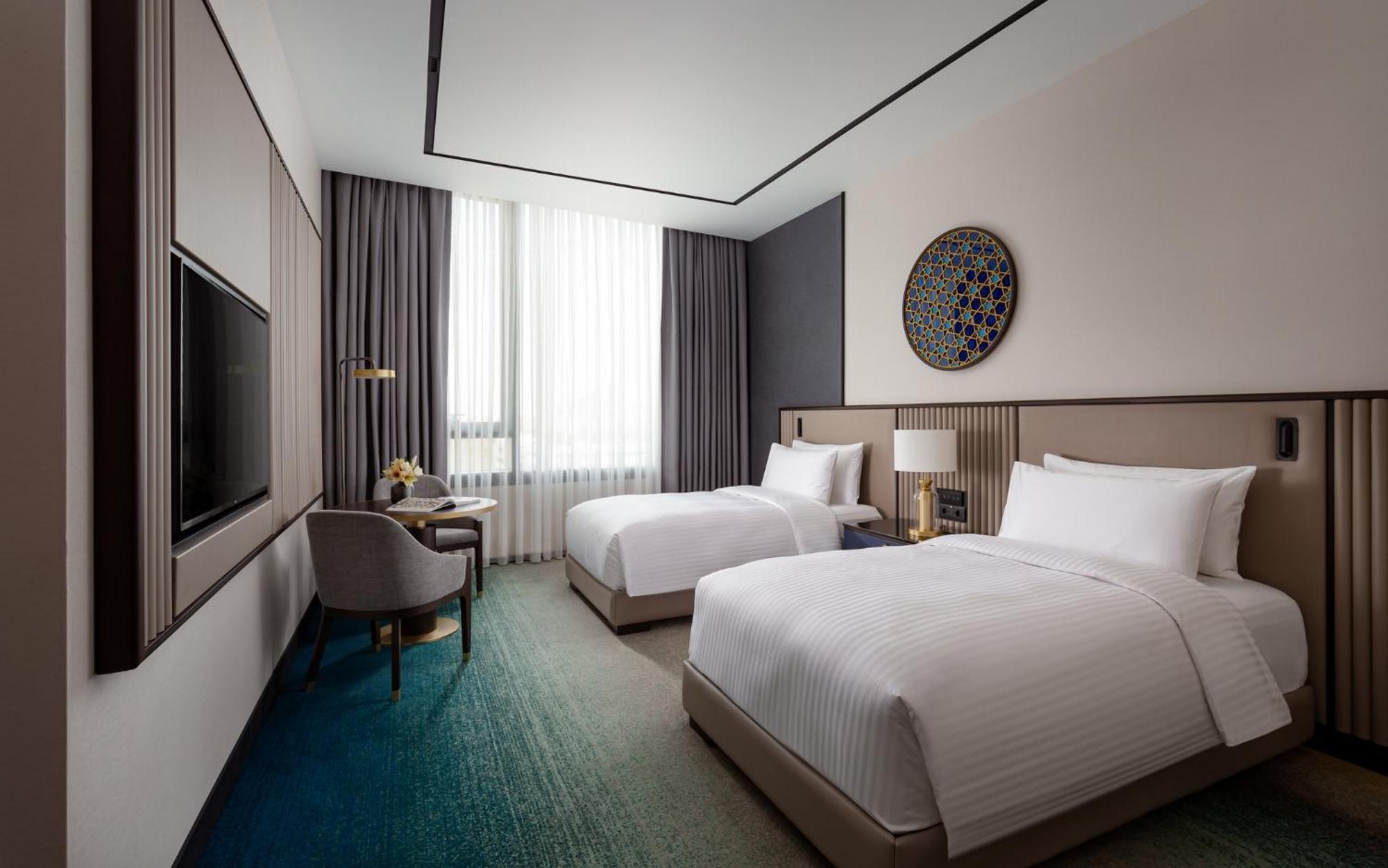 Hotel Intercontinental Tashkent By Ihg Exterior foto
